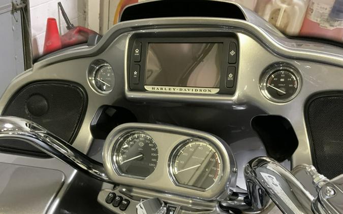 2016 Harley-Davidson FLTRUSE CVO Road Glide Ultra