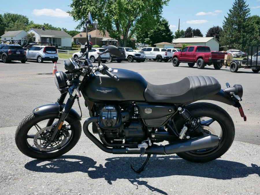 2026 Moto Guzzi V7 Stone