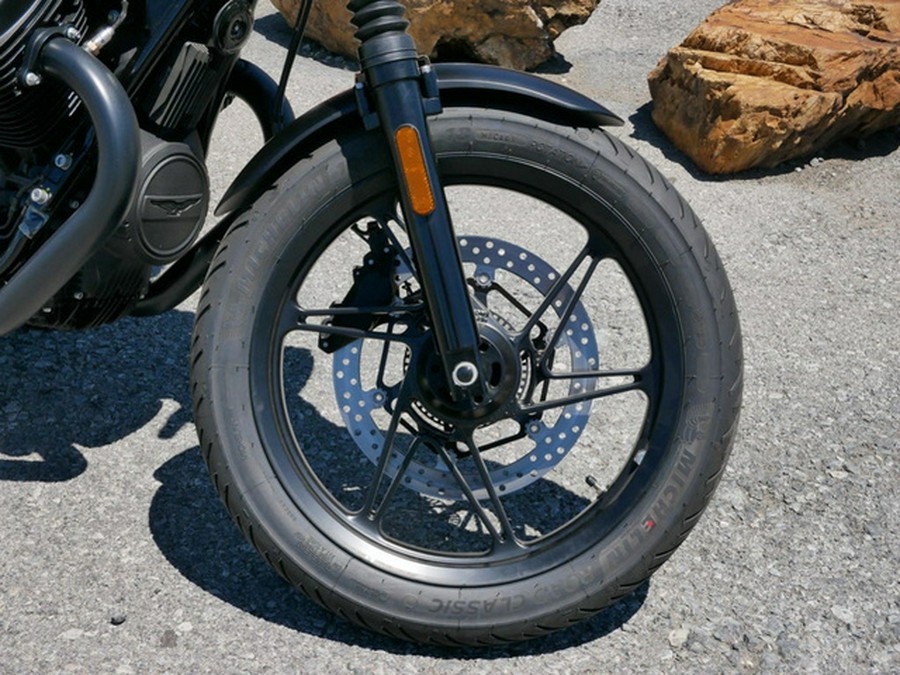 2026 Moto Guzzi V7 Stone