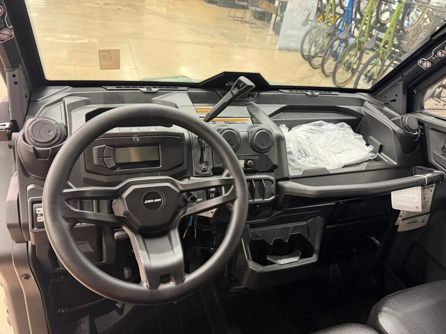 2026 Can-Am Defender MAX DPS CAB HD10