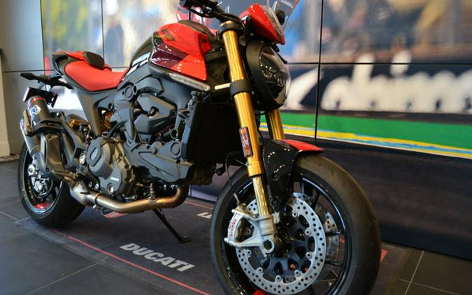 2026 Ducati MONSTER SP