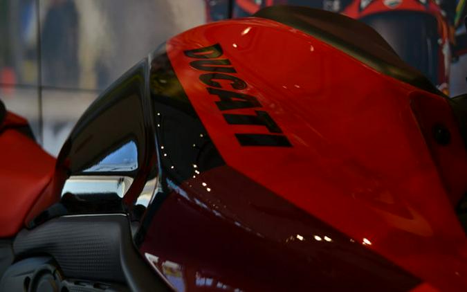 2026 Ducati MONSTER SP