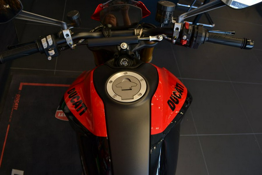 2026 Ducati MONSTER SP