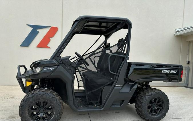 2024 Can-Am™ Defender XT HD9