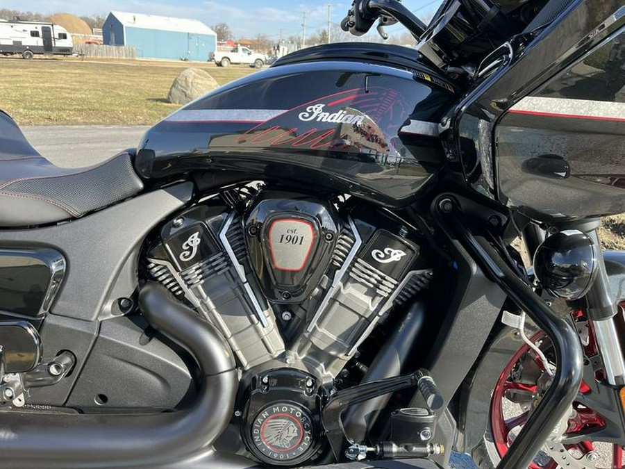 2024 Indian Motorcycle® Challenger® Elite Charcoal Candy/Black Candy