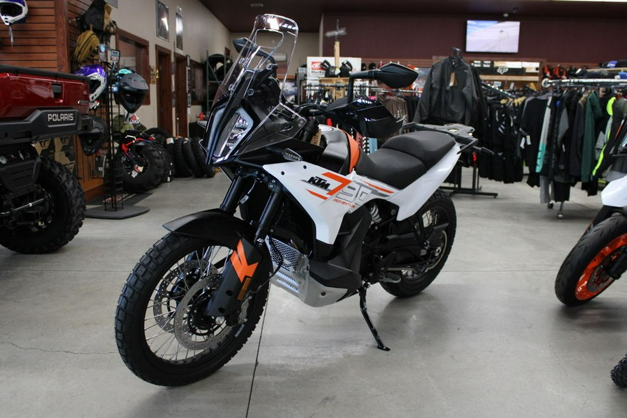 2024 KTM 790 Adventure