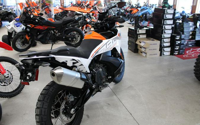 2024 KTM 790 Adventure