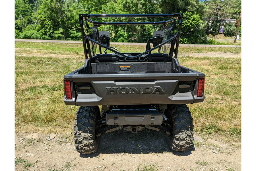 2025 Honda Pioneer 1000 Deluxe