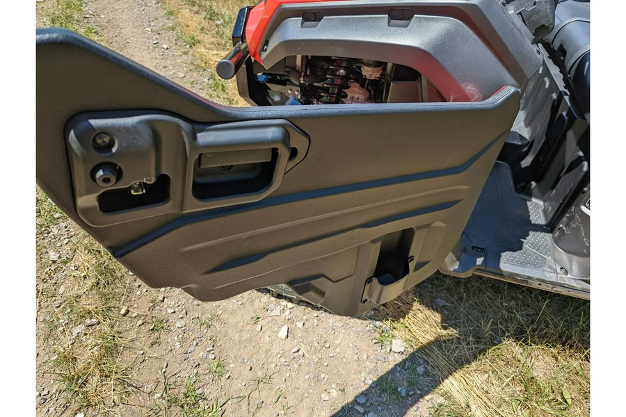 2025 Honda Pioneer 1000 Deluxe