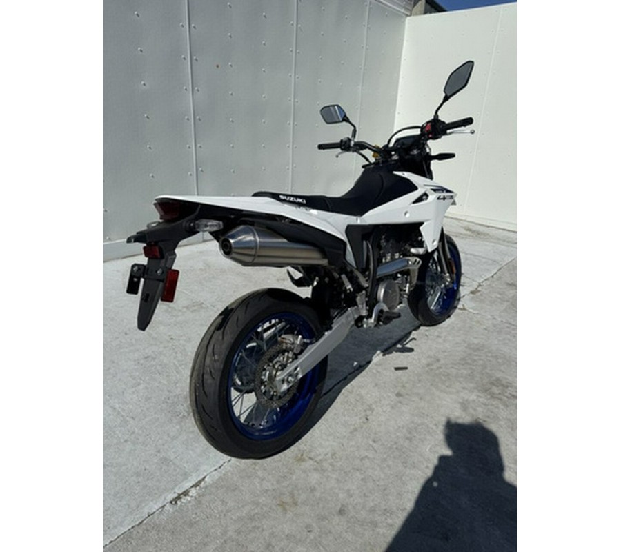 2025 Suzuki DR-Z4SM