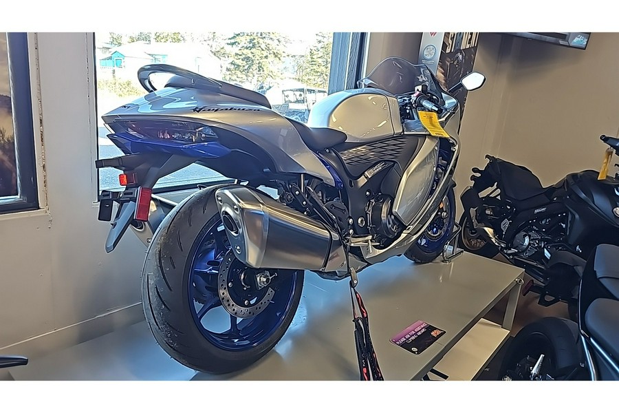 2025 Suzuki GSX1300RRKM5