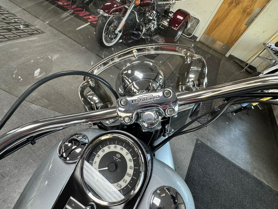 2015 Harley-Davidson FLSTN - Softail Deluxe