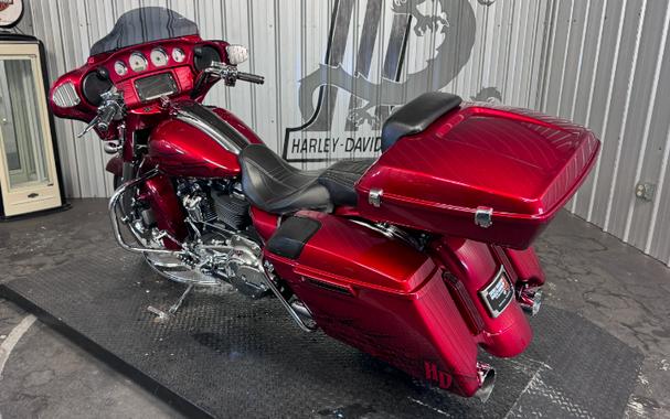 2017 Harley-Davidson STREET GLIDE SPECIAL