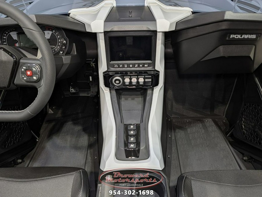 2026 Polaris Slingshot SL AutoDrive Sunburst Orange