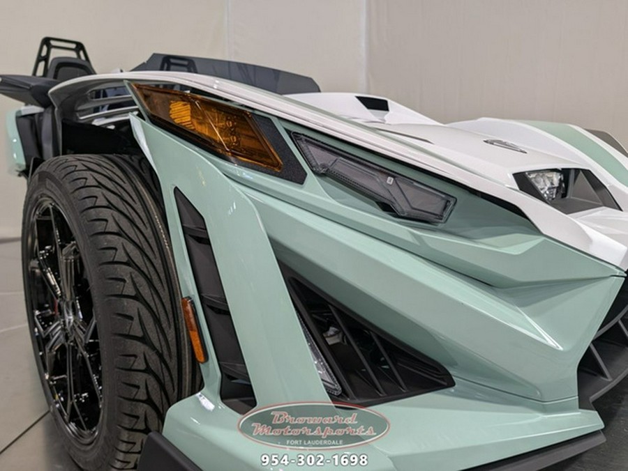 2026 Polaris Slingshot SL AutoDrive Sunburst Orange