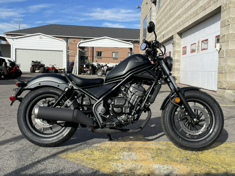 2026 Honda Rebel 300 E-Clutch