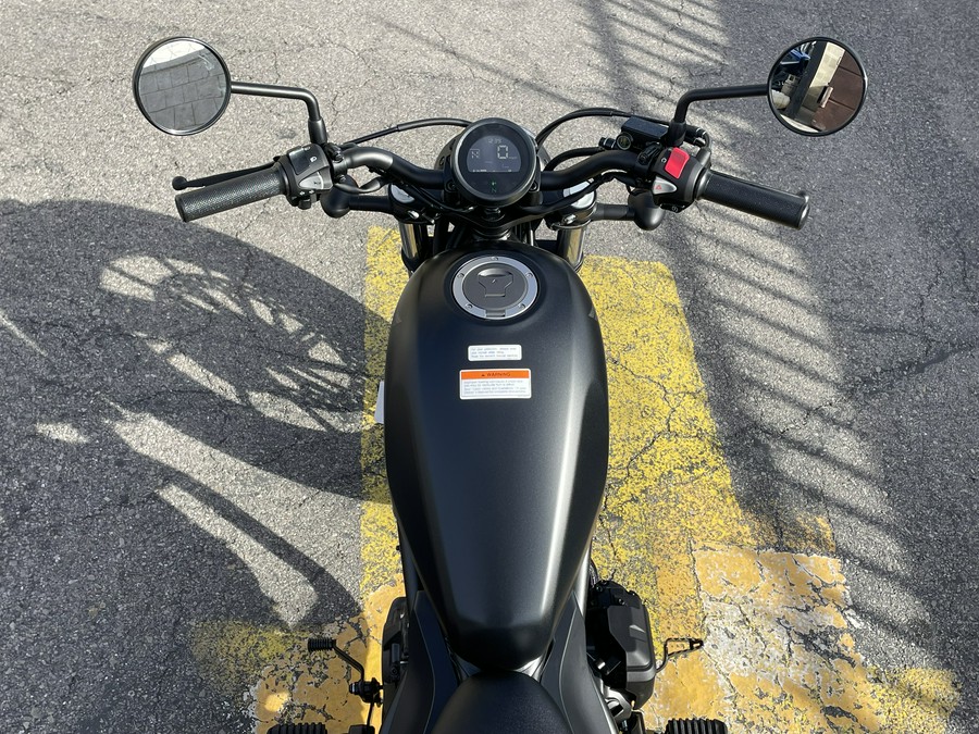 2026 Honda Rebel 300 E-Clutch