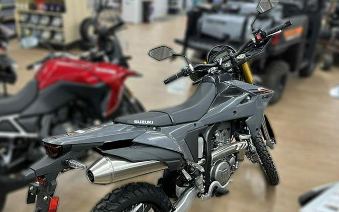 2025 Suzuki DR-Z400SM5