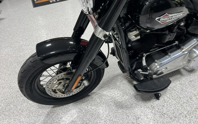 2018 Harley-Davidson Softail FLSL - Softail Slim