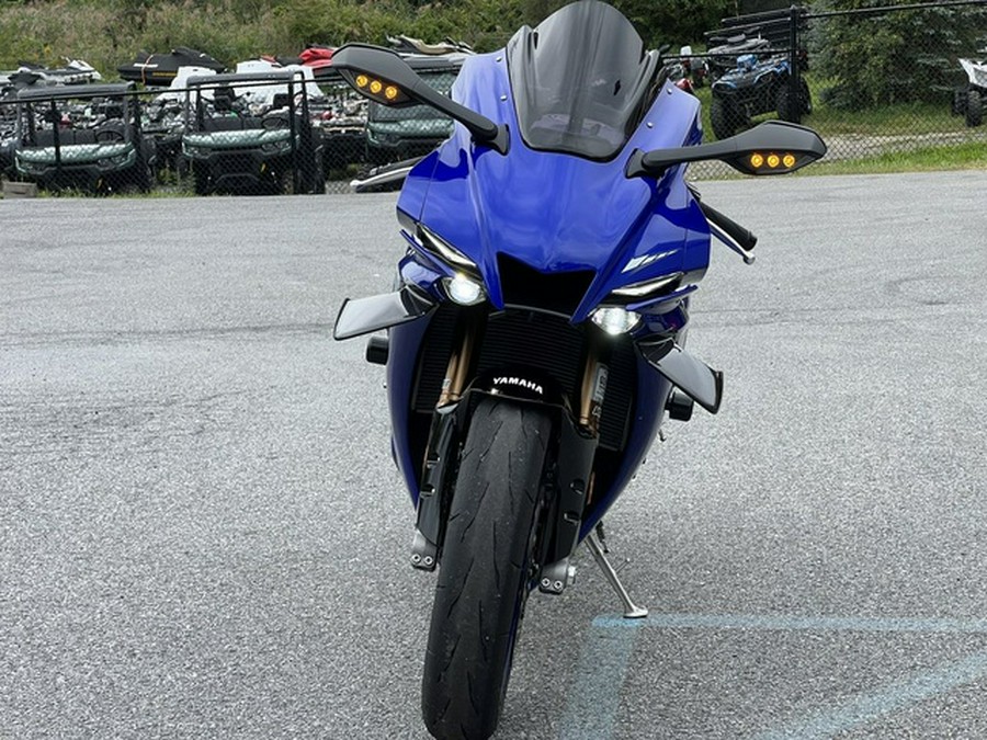 2025 Yamaha YZF R1