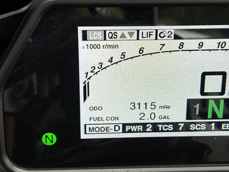 2025 Yamaha YZF R1