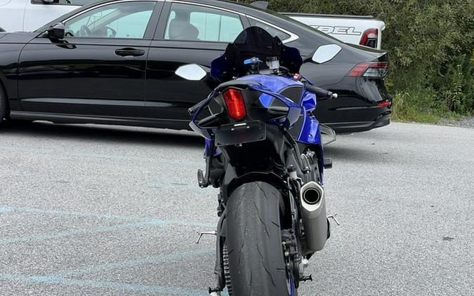 2025 Yamaha YZF R1