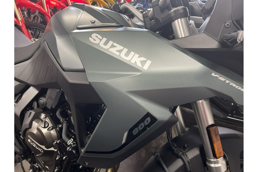 2024 Suzuki DL800RQM4