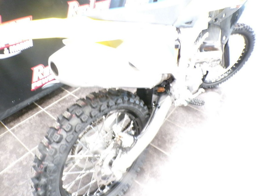 2025 Suzuki RM-Z250