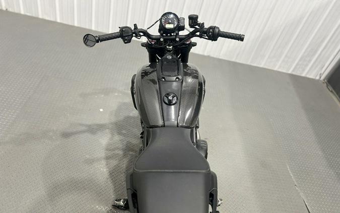 2024 Indian FTR Indy Red/Black