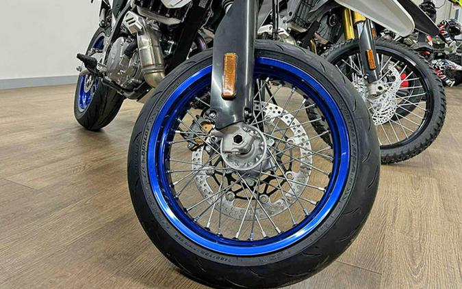 2025 Suzuki DR-Z400SMM5