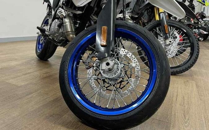 2025 Suzuki DR-Z400SMM5