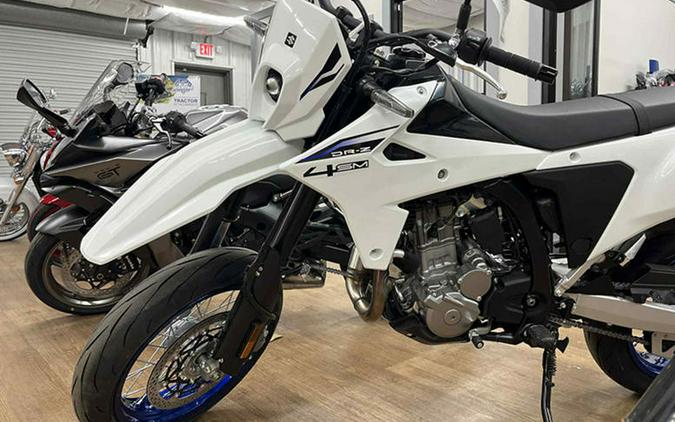 2025 Suzuki DR-Z400SMM5