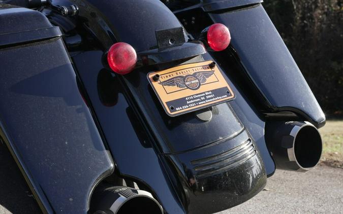 FLHXS 2018 Street Glide Special