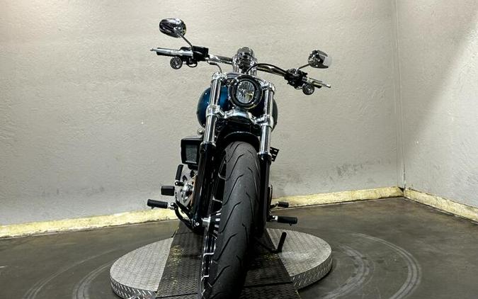 2026 Harley-Davidson® Breakout® TEAL THUNDER