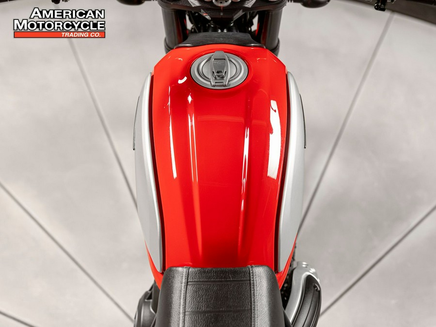 2018 Ducati Scrambler Cafe Racer