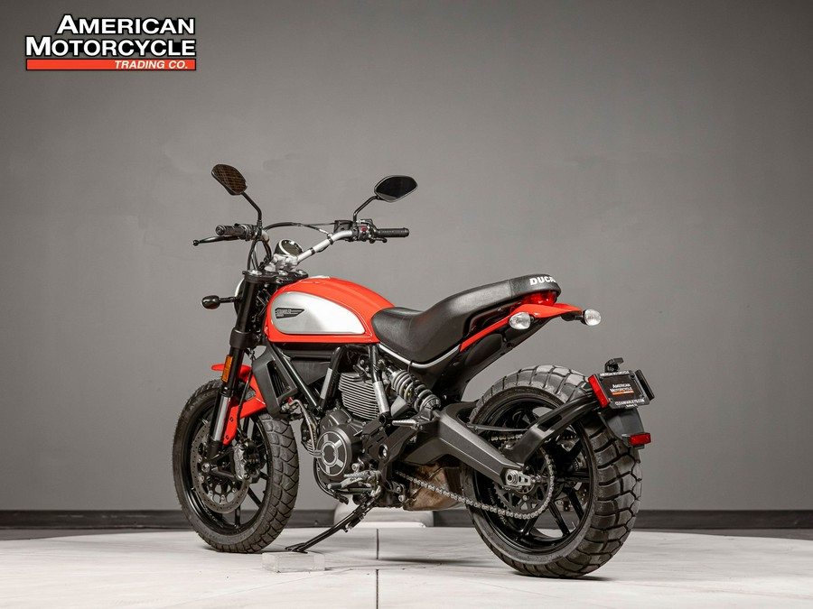2018 Ducati Scrambler Cafe Racer