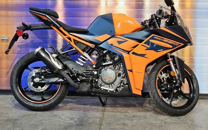 2023 KTM RC 390