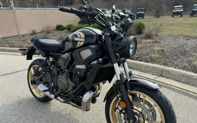 2024 Yamaha XSR700