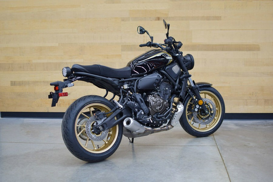 2024 Yamaha XSR700