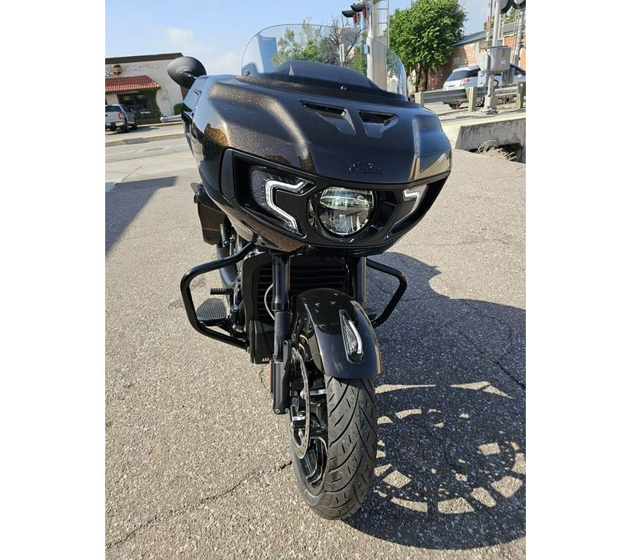 2024 Indian Motorcycle® Challenger® Dark Horse® Icon Smoky Quartz Metallic Pearl/Black Metallic