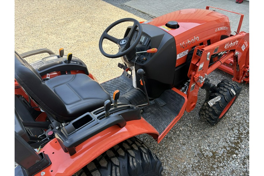 LX2620SU - Kubota