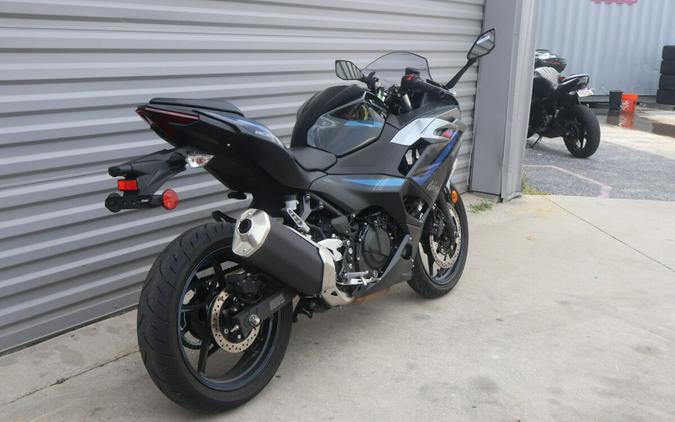 2025 Kawasaki Ninja 500 ABS