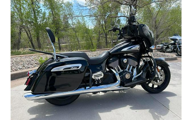 2022 CHIEFTAIN, BLACK METALLIC, 49ST - Indian Motorcycle