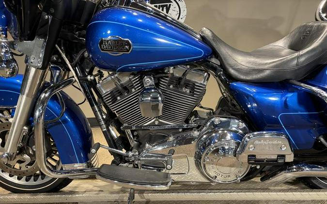 2009 Harley-Davidson® FLHTCU - Ultra Classic® Electra Glide®