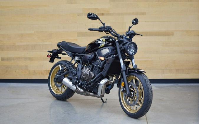 2024 Yamaha XSR700