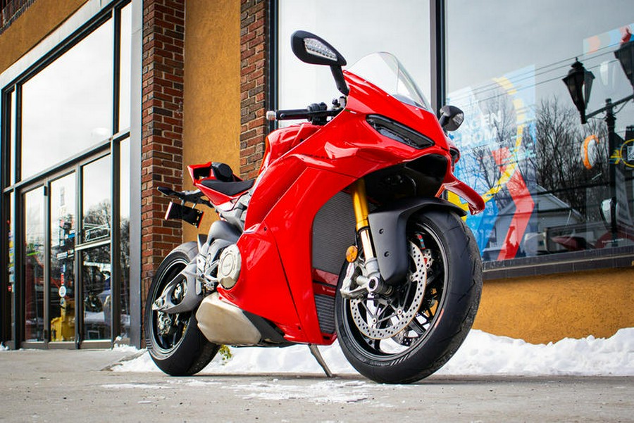2025 Ducati Panigale V4 S Ducati Red