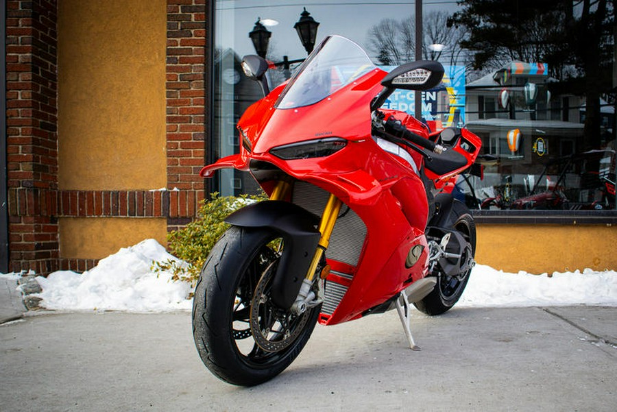 2025 Ducati Panigale V4 S Ducati Red