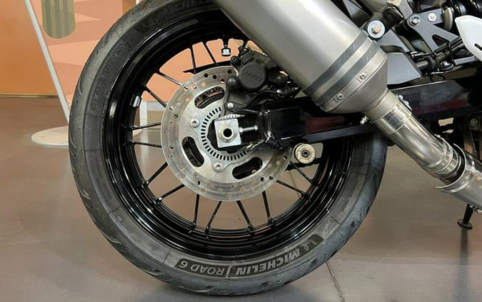 2024 Kawasaki Z900RS ABS