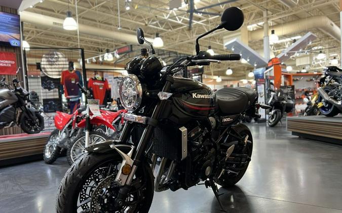 2024 Kawasaki Z900RS ABS