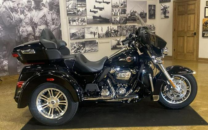 2024 Harley-Davidson® FLHTCUTG - Tri Glide® Ultra